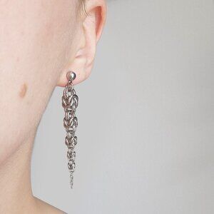 Gothic medieval chain mail pointy long silver earrings ✦ stainless steel ✦